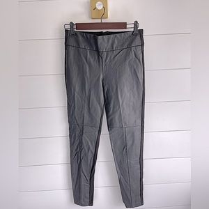 NEW Black Lamb Leather - Feels Like- Pants- Back Zip Pants - size 7 - Never Worn